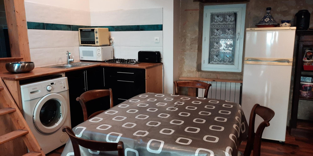 appartement à ST COLOMB DE LAUZUN (47410)